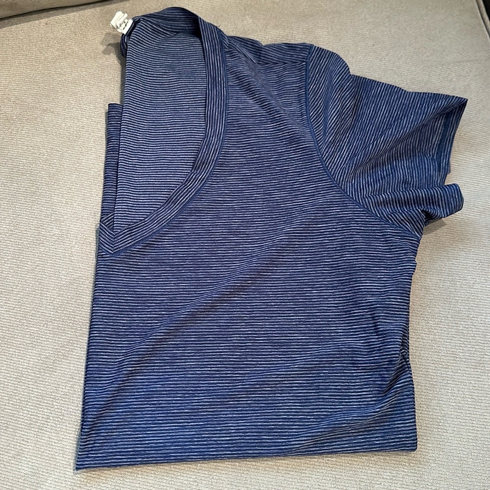 UNDER ARMOUR Heat Gear T-Shirt